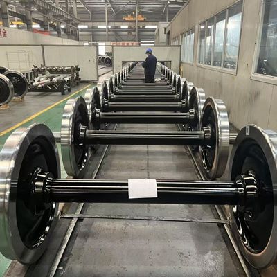Conjunto de ruedas de ferrocarril de 1000 mm para vagones de carga de 22.9T